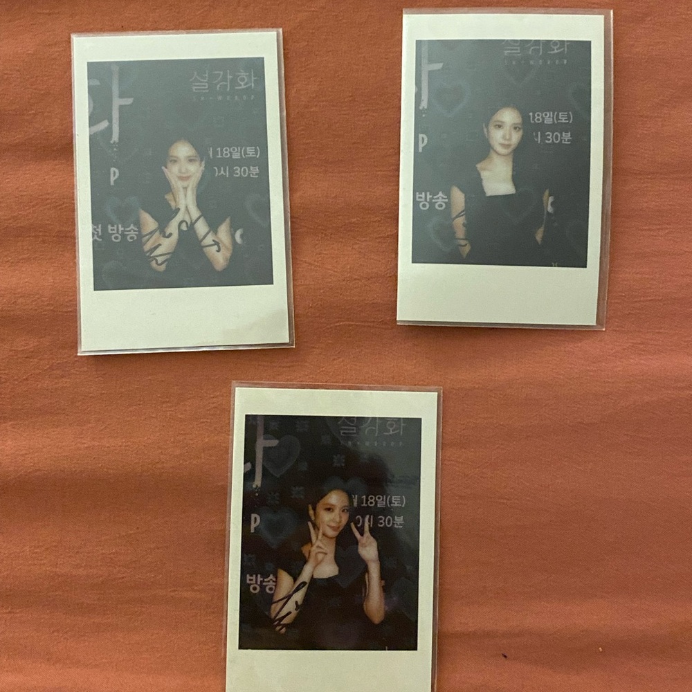 Jisoo blackpink photocards for kdrama snowdrop